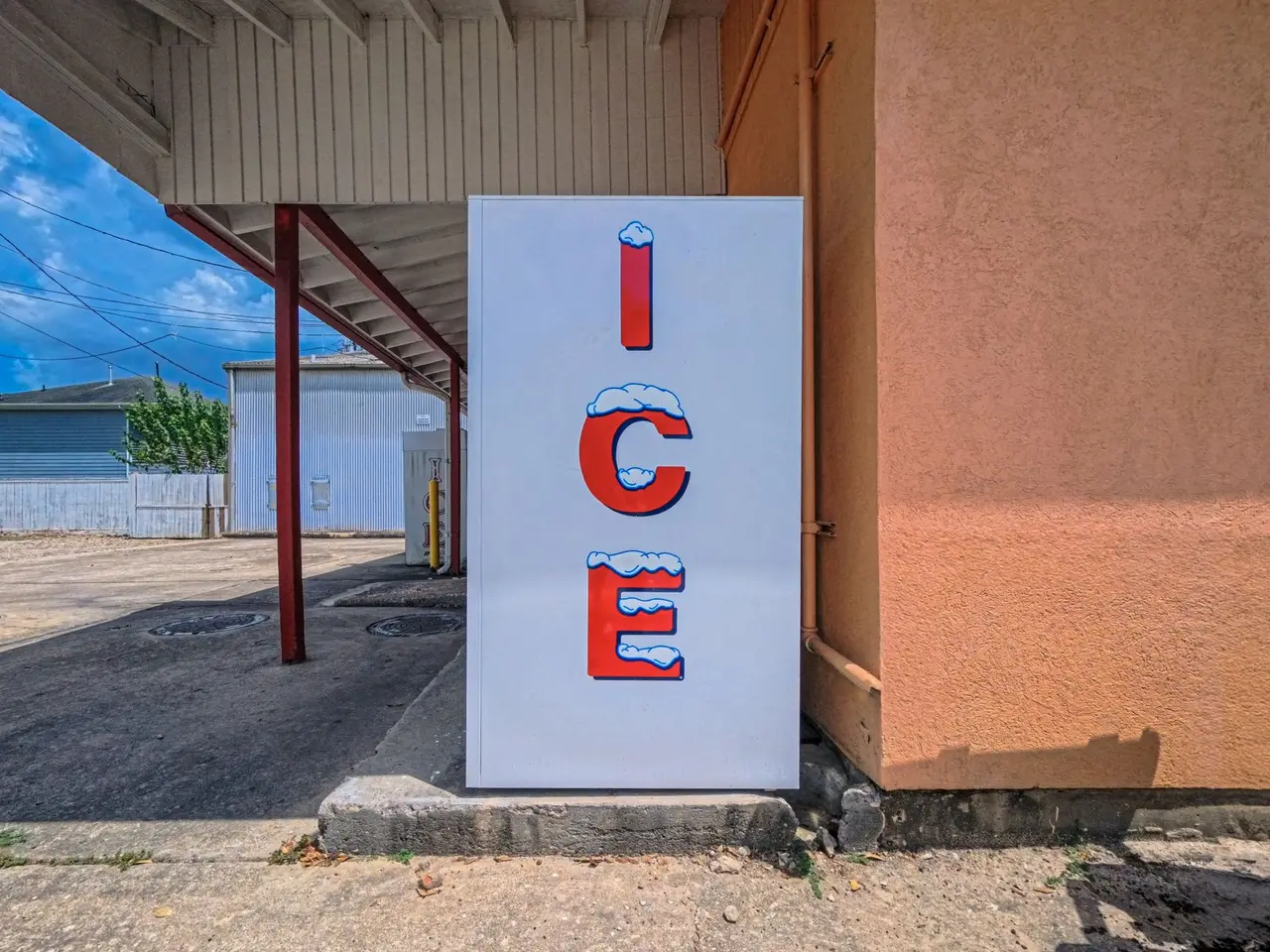 Standalone Ice Maker Repair in Michigan